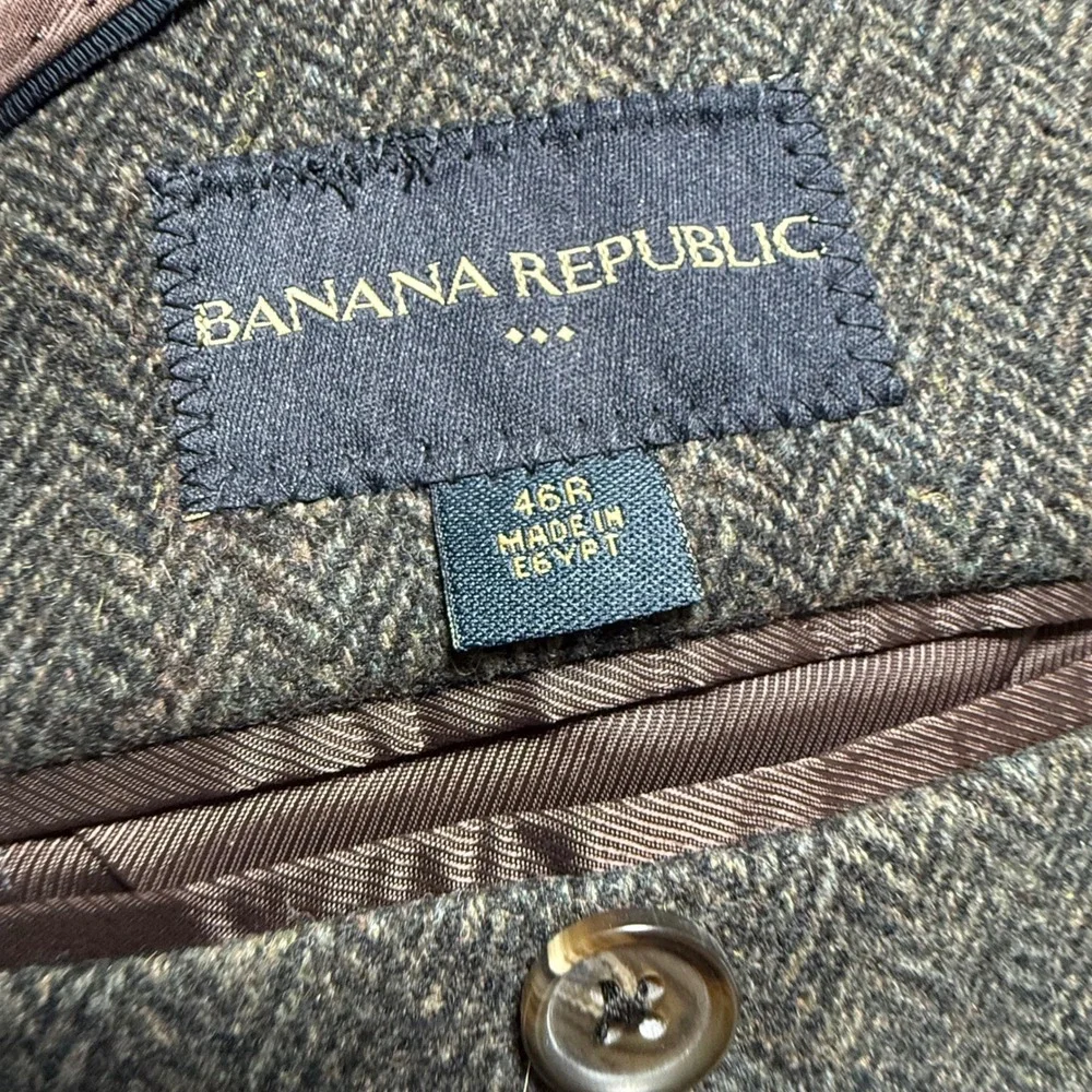 Banana Republic Men Brown Herringbone Blazer Elbow Patches 46R Dark Academia EUC